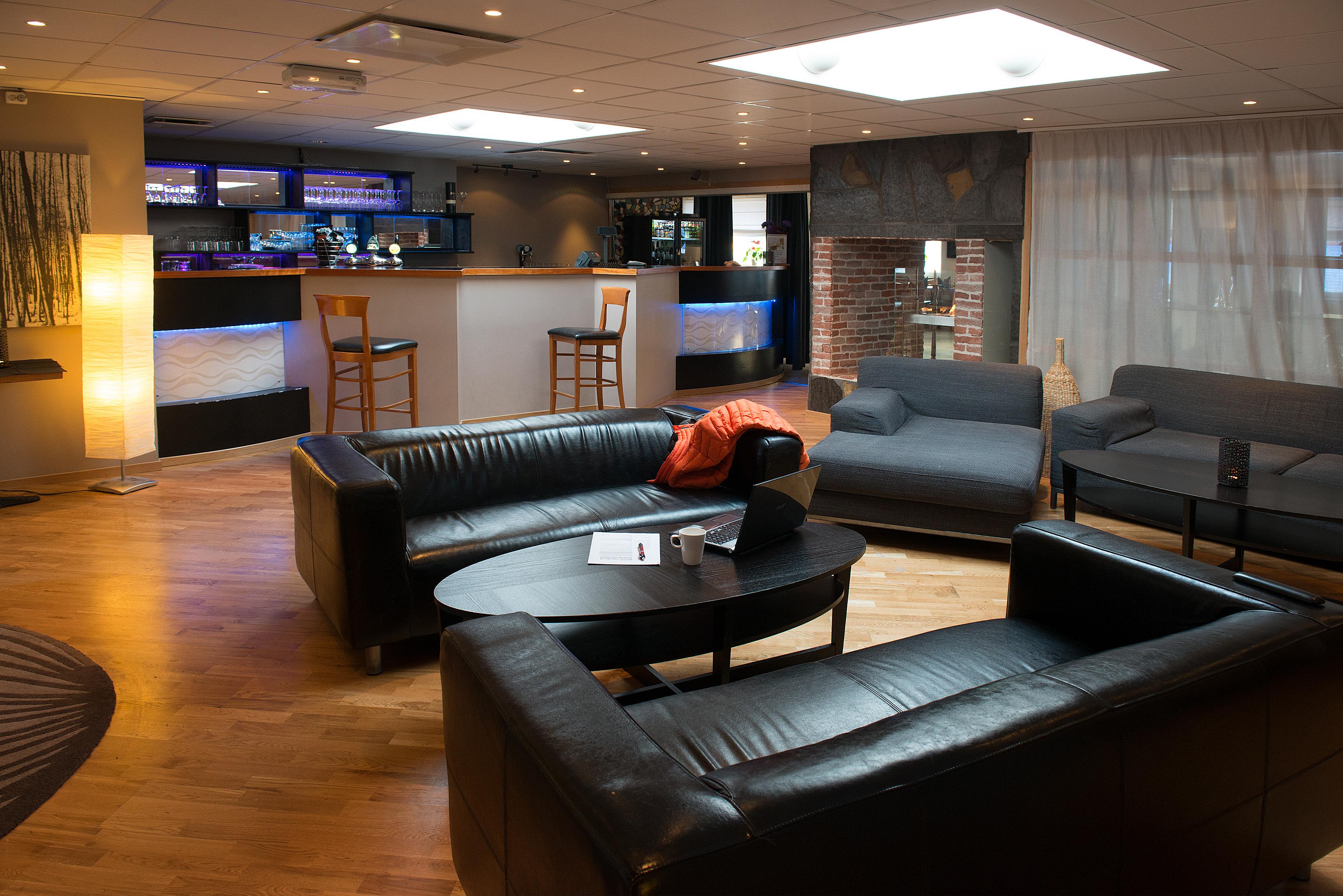 Scandic Kungens Kurva Fittja ภายนอก รูปภาพ